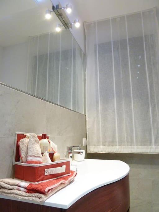 Modern & Strategic Apartment Sienne Extérieur photo